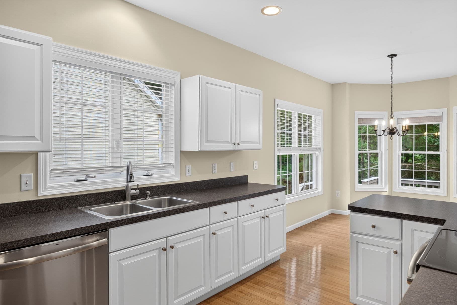 Single Family Residence at 26 Cross Wind, Plymouth MA 02360, photo 12 of 31