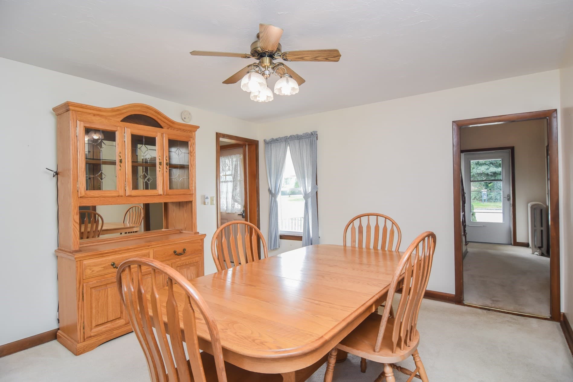 Single Family Residence at 69 W Main St, West Brookfield MA 01585, West Brookfield, photo 11 of 32