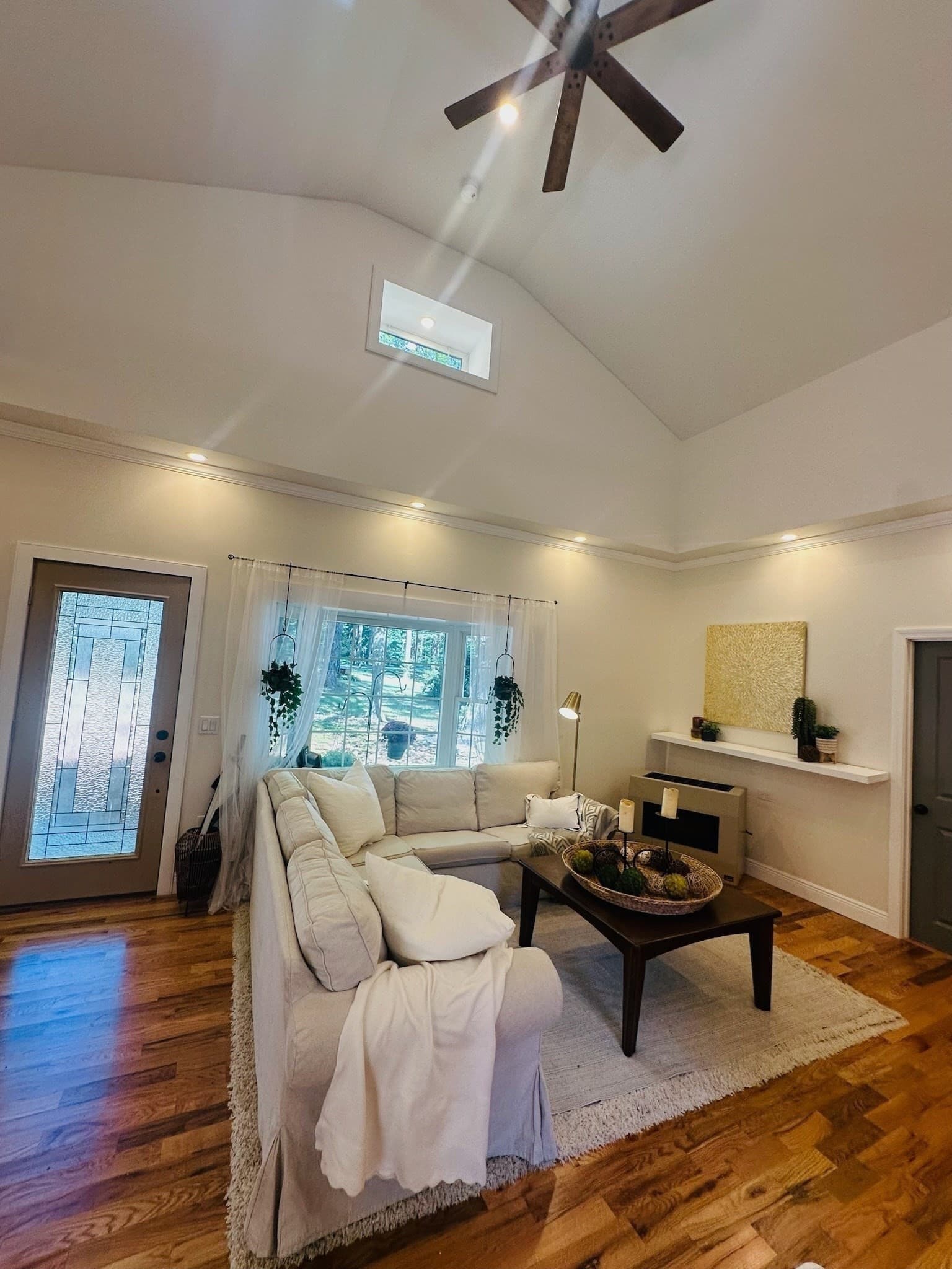 Single Family Residence at 230 S Row Rd, Lunenburg MA 01462, Lunenburg, photo 3 of 14