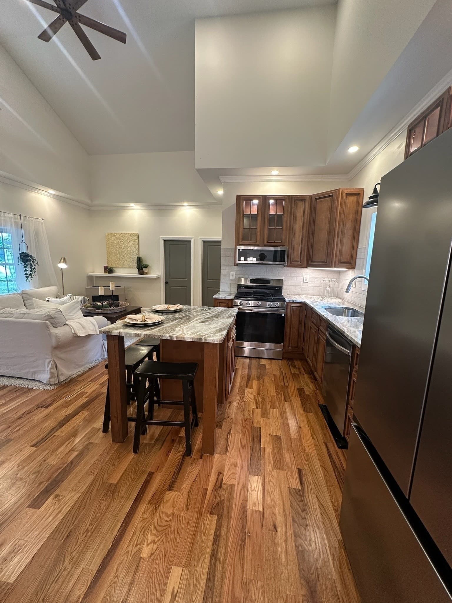 Single Family Residence at 230 S Row Rd, Lunenburg MA 01462, Lunenburg, photo 4 of 14