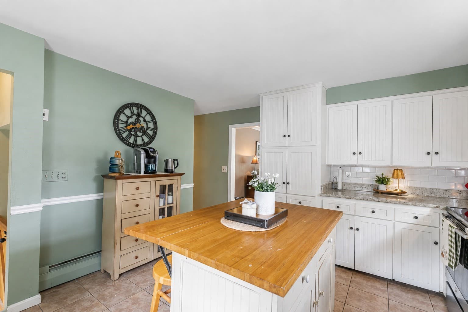 Single Family Residence at 55 St Laurent, Seekonk MA 02771, Seekonk, photo 8 of 36