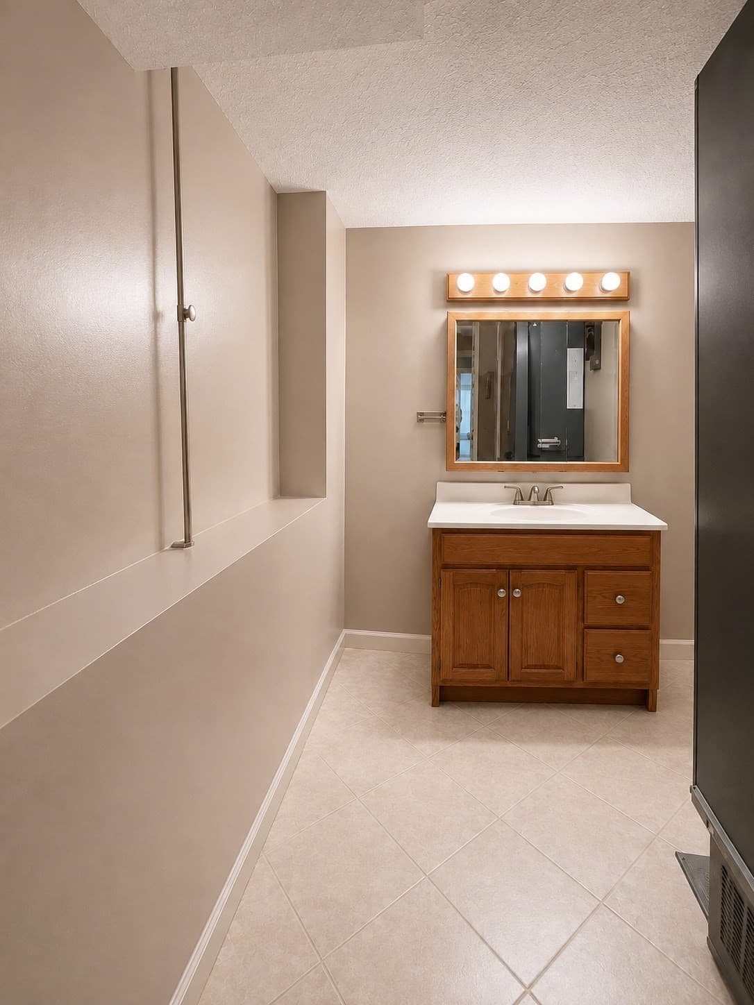 Condominium at 29 Church Street # 24, Weymouth MA 02189, photo 12 of 18