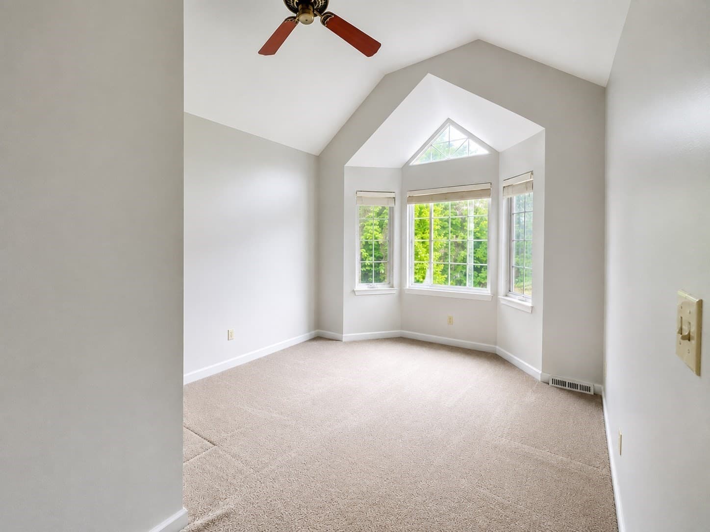 Condominium at 29 Church Street # 24, Weymouth MA 02189, photo 10 of 18