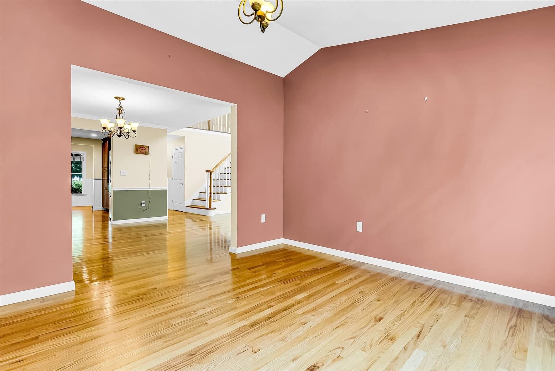Attached (Townhouse/Rowhouse/Duplex) at 8 Paxton Ct # 8, Grafton MA 01536, photo 13 of 41