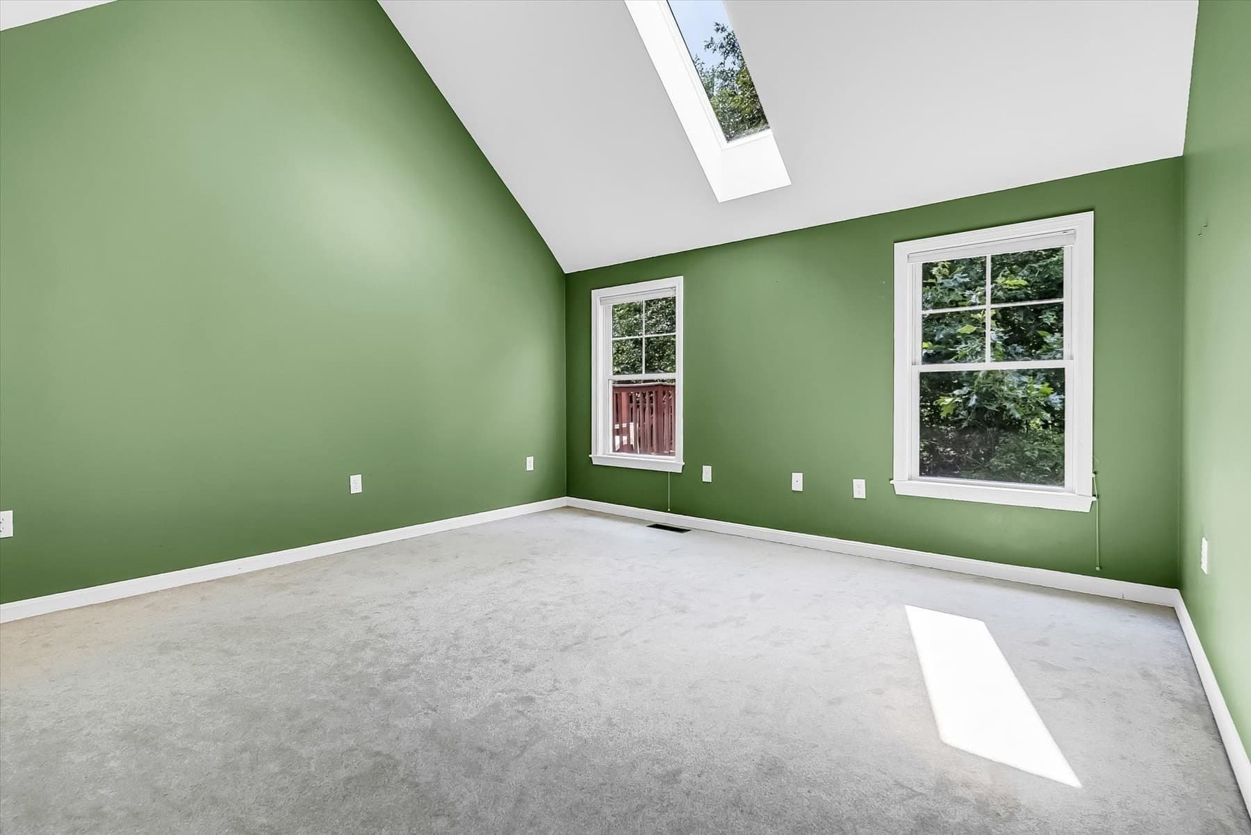 Attached (Townhouse/Rowhouse/Duplex) at 8 Paxton Ct # 8, Grafton MA 01536, photo 17 of 41