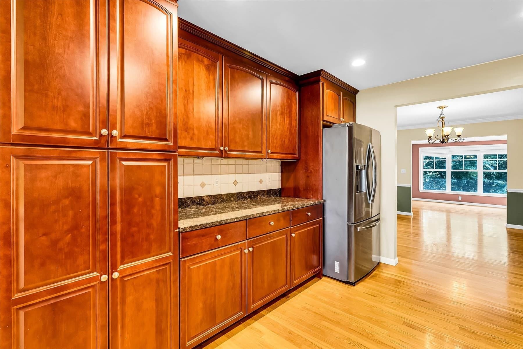 Attached (Townhouse/Rowhouse/Duplex) at 8 Paxton Ct # 8, Grafton MA 01536, photo 5 of 41