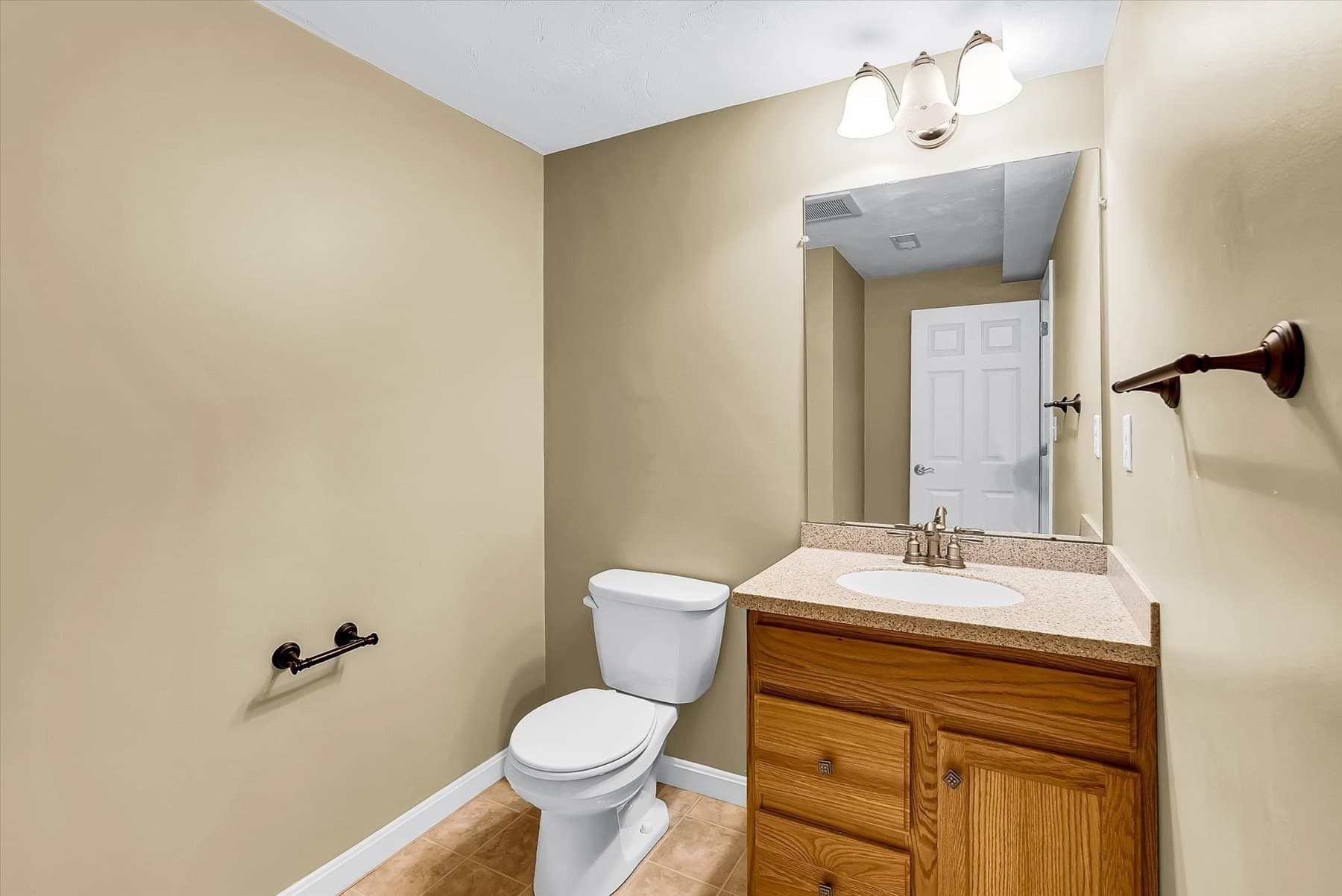 Attached (Townhouse/Rowhouse/Duplex) at 8 Paxton Ct # 8, Grafton MA 01536, photo 41 of 41