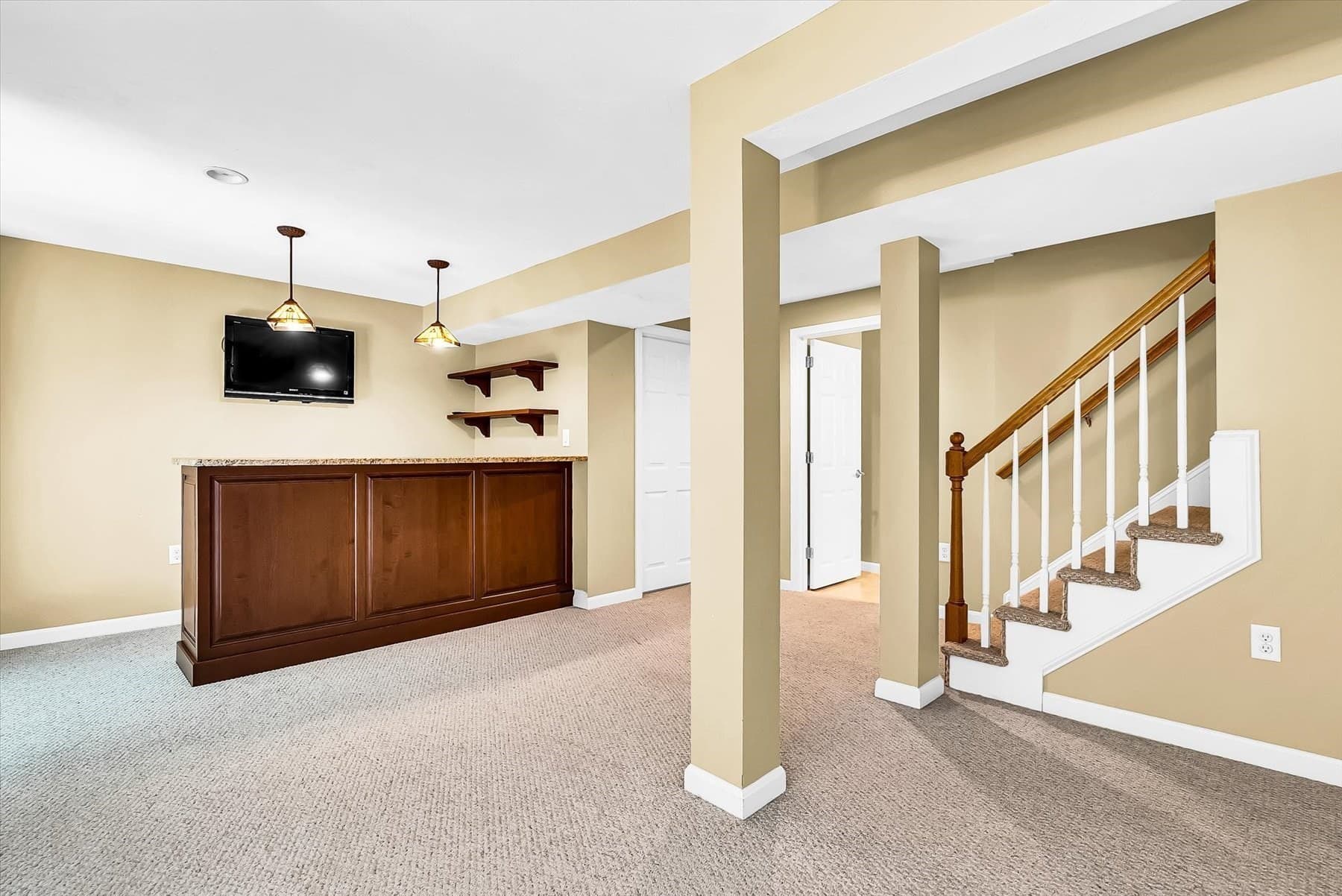 Attached (Townhouse/Rowhouse/Duplex) at 8 Paxton Ct # 8, Grafton MA 01536, photo 37 of 41