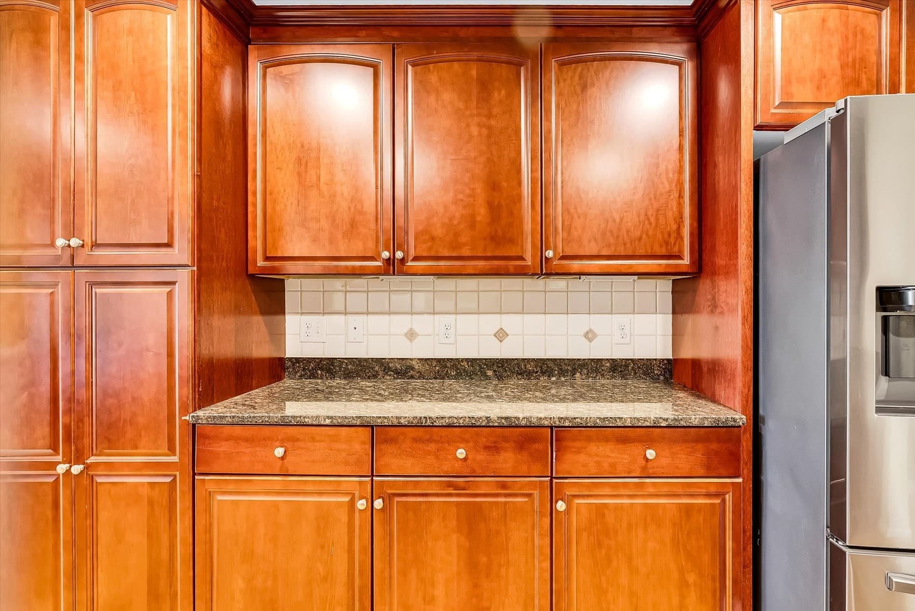 Attached (Townhouse/Rowhouse/Duplex) at 8 Paxton Ct # 8, Grafton MA 01536, photo 4 of 41