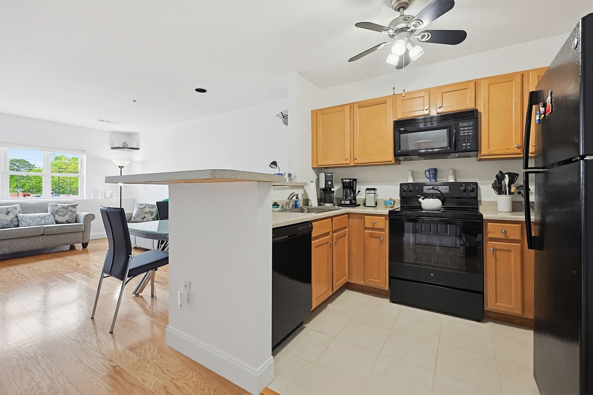 Condominium at 140 Railroad Ave # B111, Norwood MA 02062, Norwood, photo 20 of 29