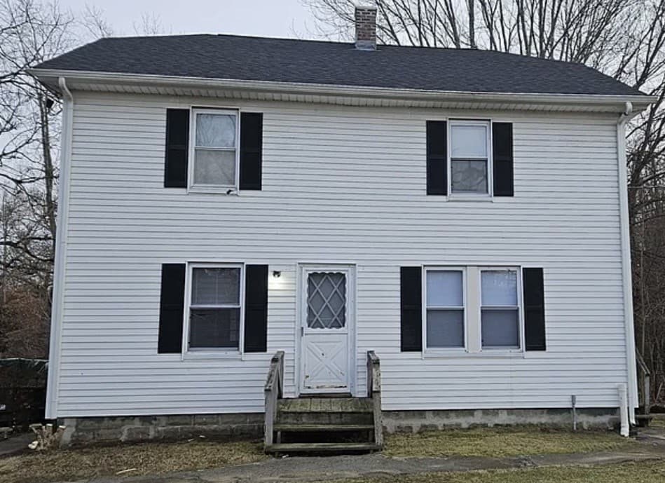 378 Boston Road W, Monson MA 01057
