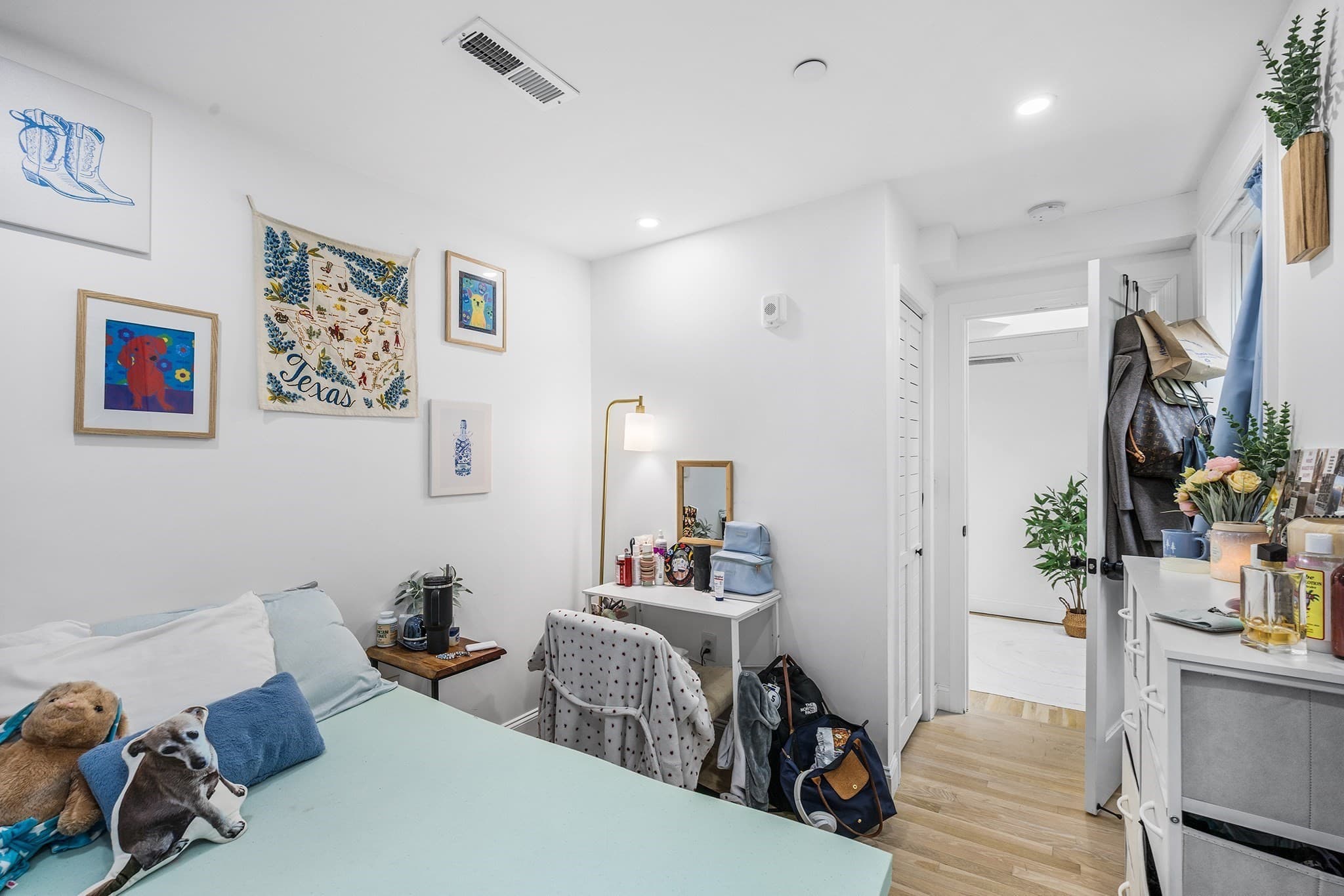 3 Family at 73 Webster St, Boston MA 02128, Boston, photo 9 of 35