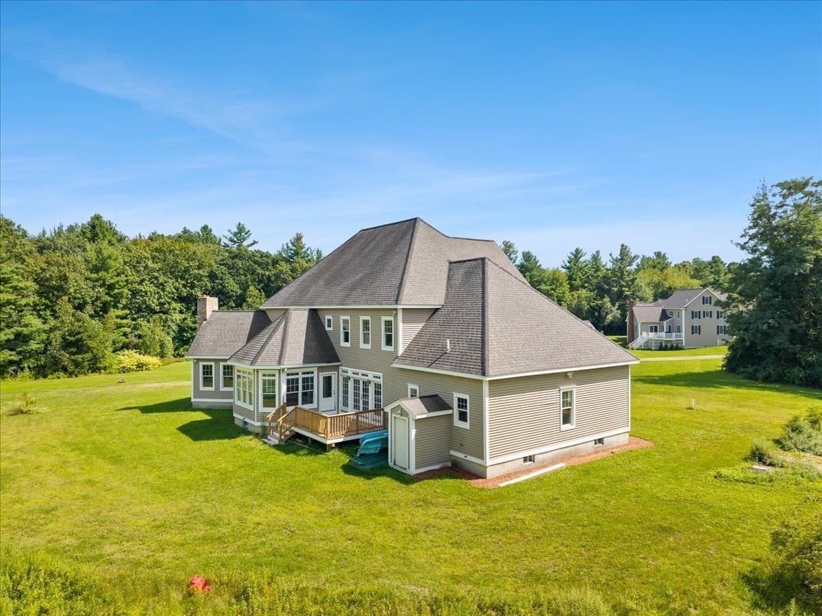 Single Family Residence at 80 Joshua Lane, Taunton MA 02718, Taunton, photo 6 of 40