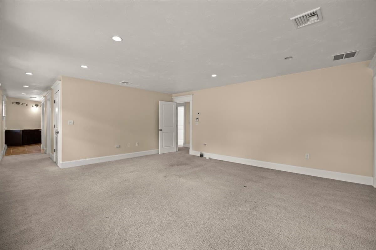 Single Family Residence at 80 Joshua Lane, Taunton MA 02718, Taunton, photo 34 of 40