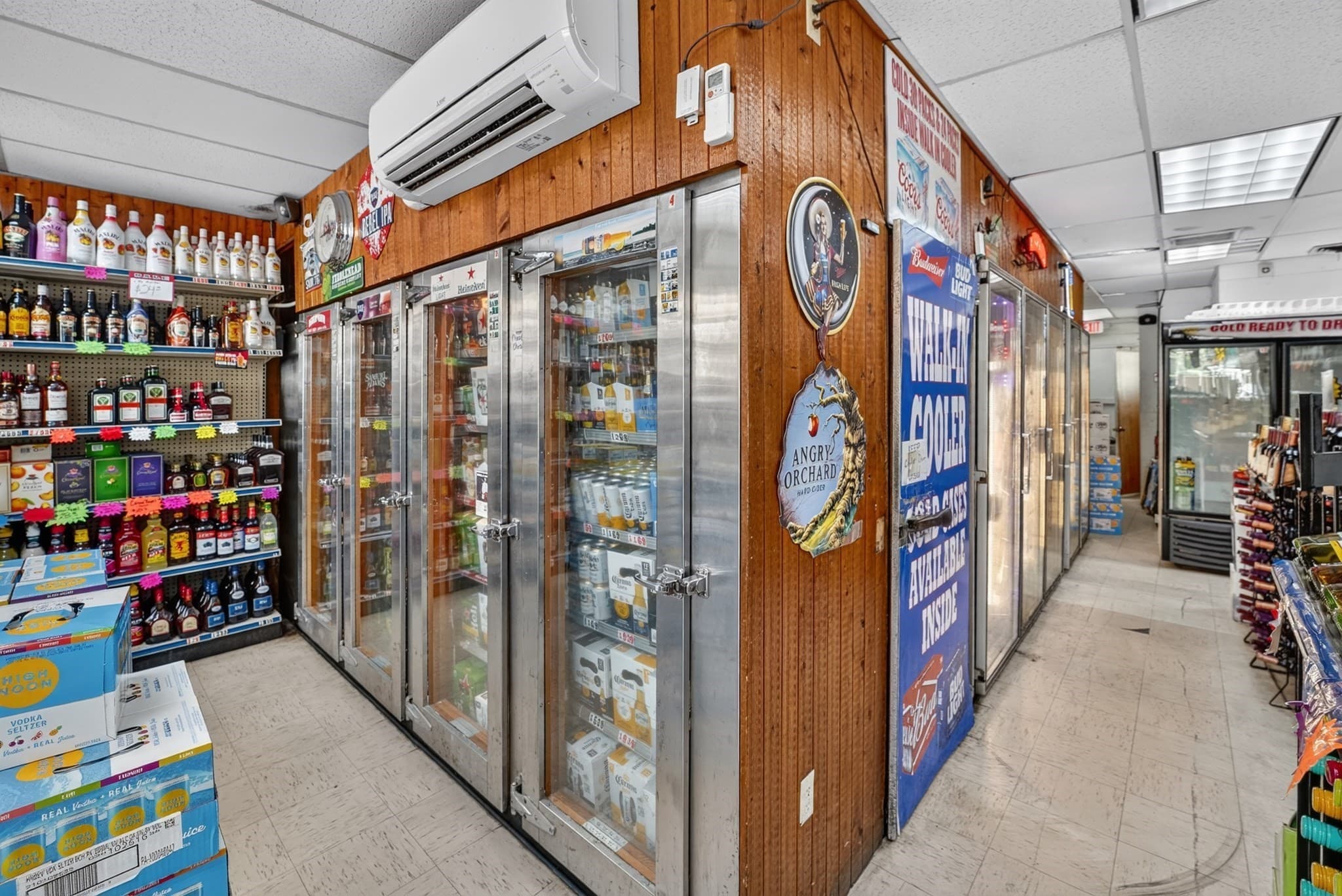 Commercial Sale at 21 South Main, Middleton MA 01949, photo 3 of 23