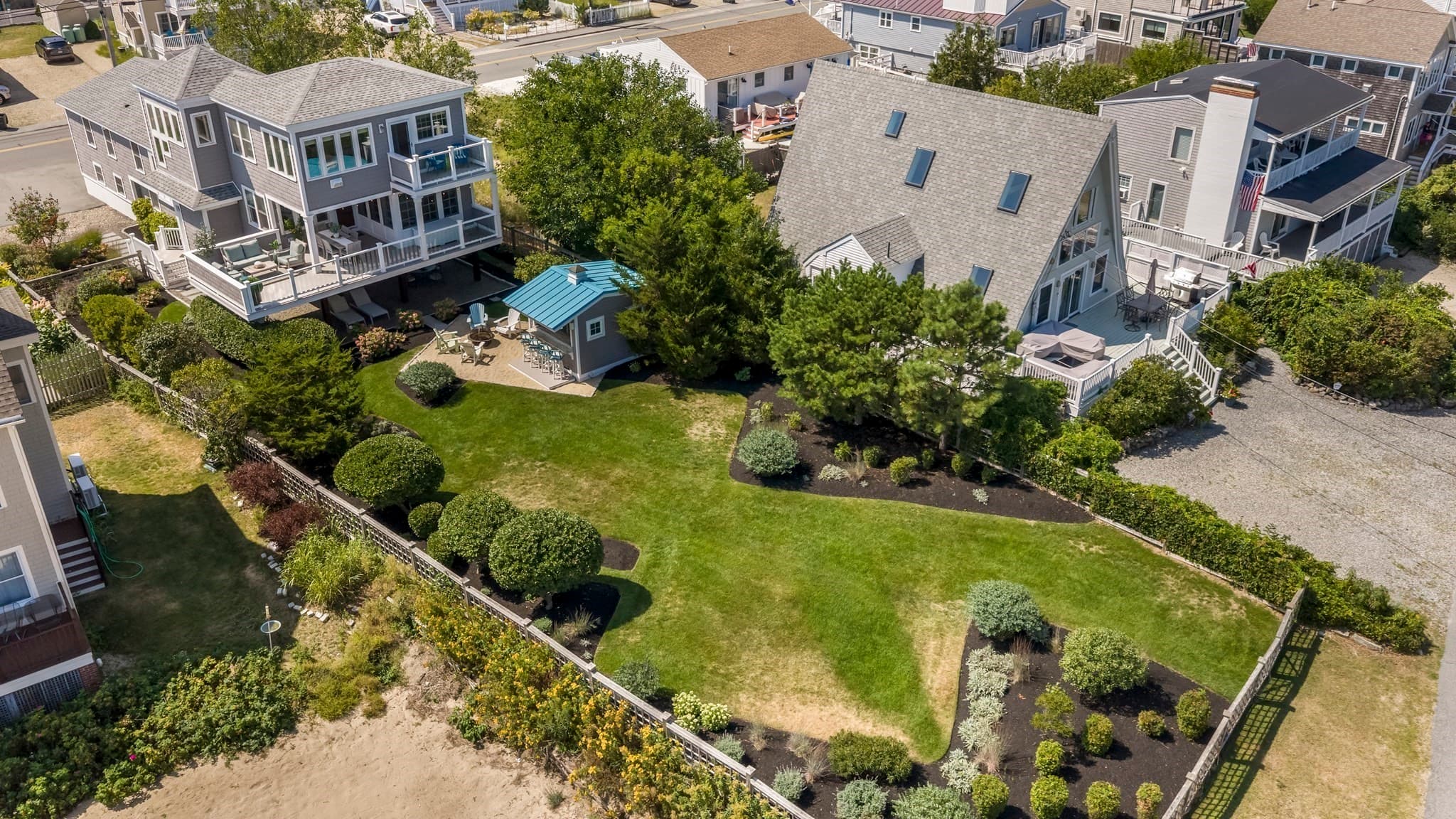 Single Family Residence at 230 Northern Blvd, Newburyport MA 01950, Newburyport, photo 4 of 42
