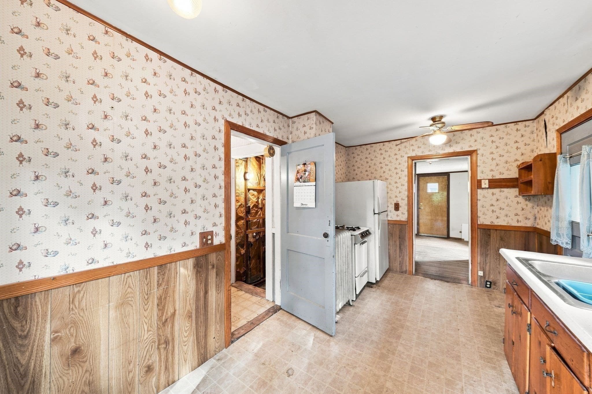 Single Family Residence at 128 River St, Hudson MA 01749, Hudson, photo 15 of 28