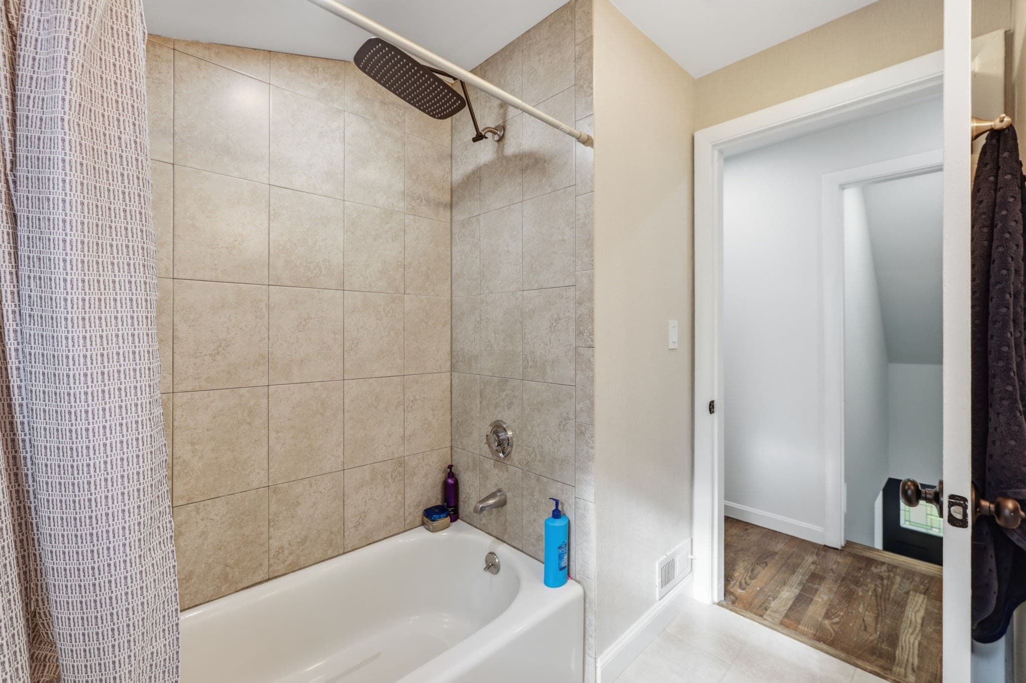 Single Family Residence at 100 Farm St, Bellingham MA 02019, Bellingham, photo 16 of 42