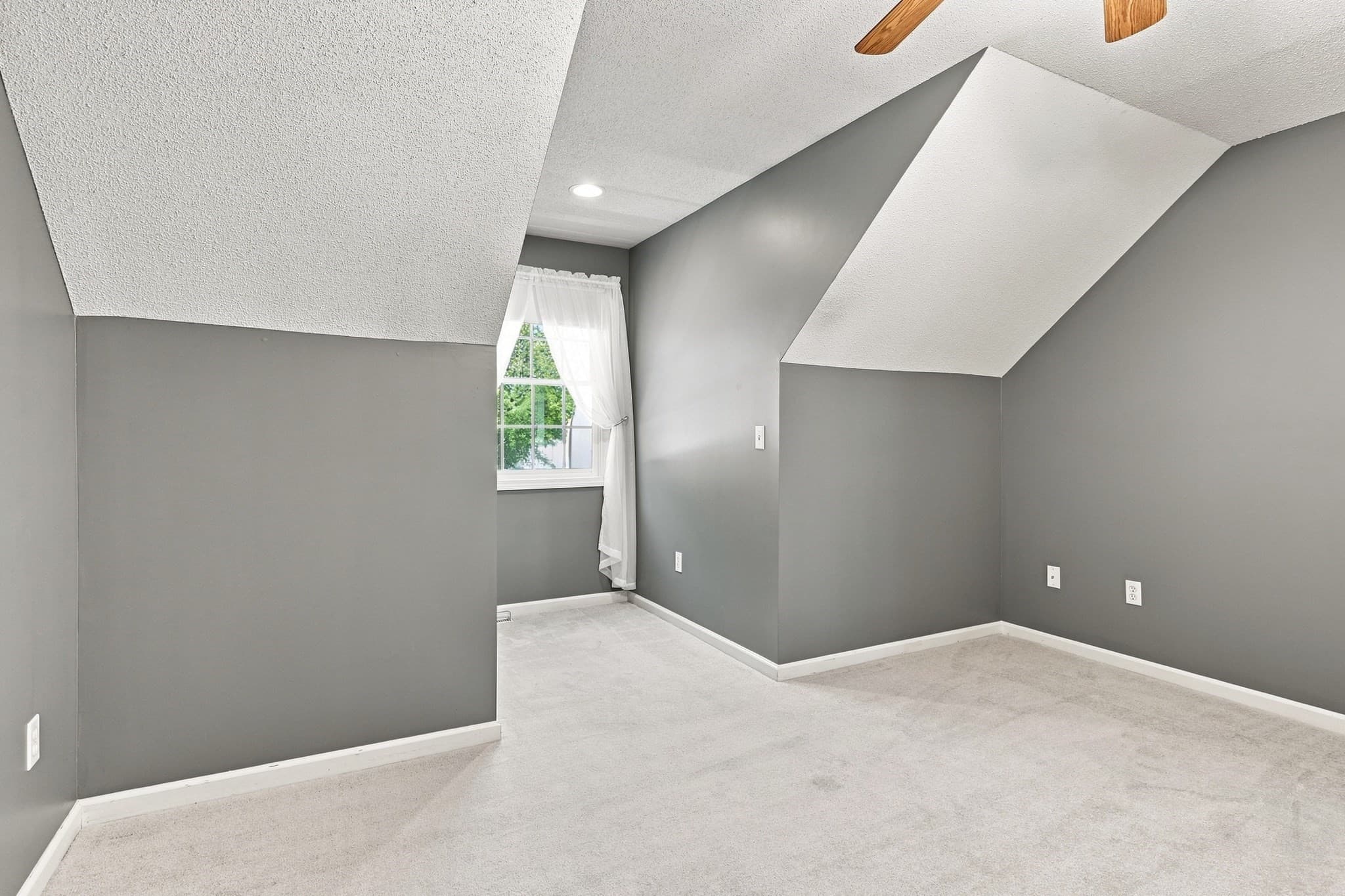 Single Family Residence at 1604 Center St, Ludlow MA 01056, Ludlow, photo 27 of 40