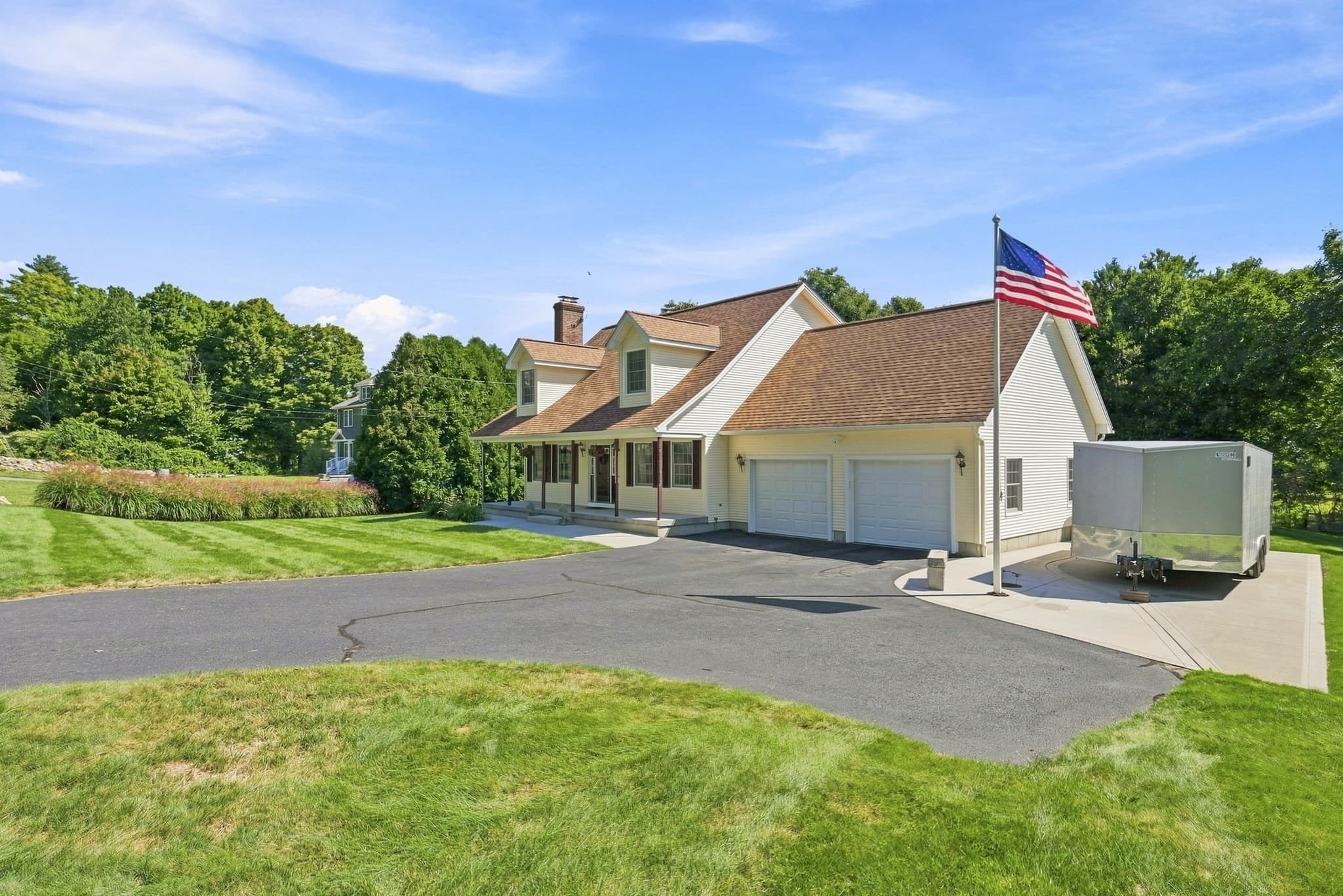 Single Family Residence at 1604 Center St, Ludlow MA 01056, Ludlow, photo 2 of 40