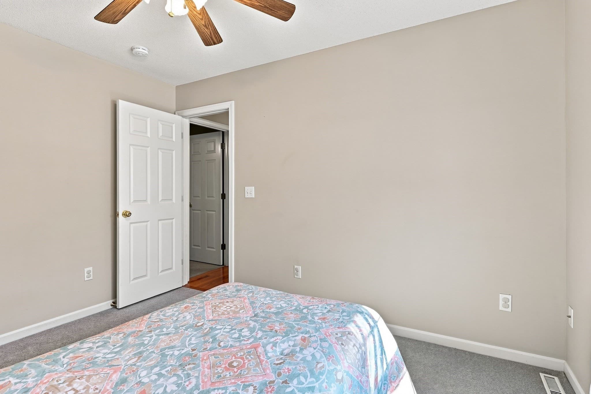 Single Family Residence at 1604 Center St, Ludlow MA 01056, Ludlow, photo 26 of 40
