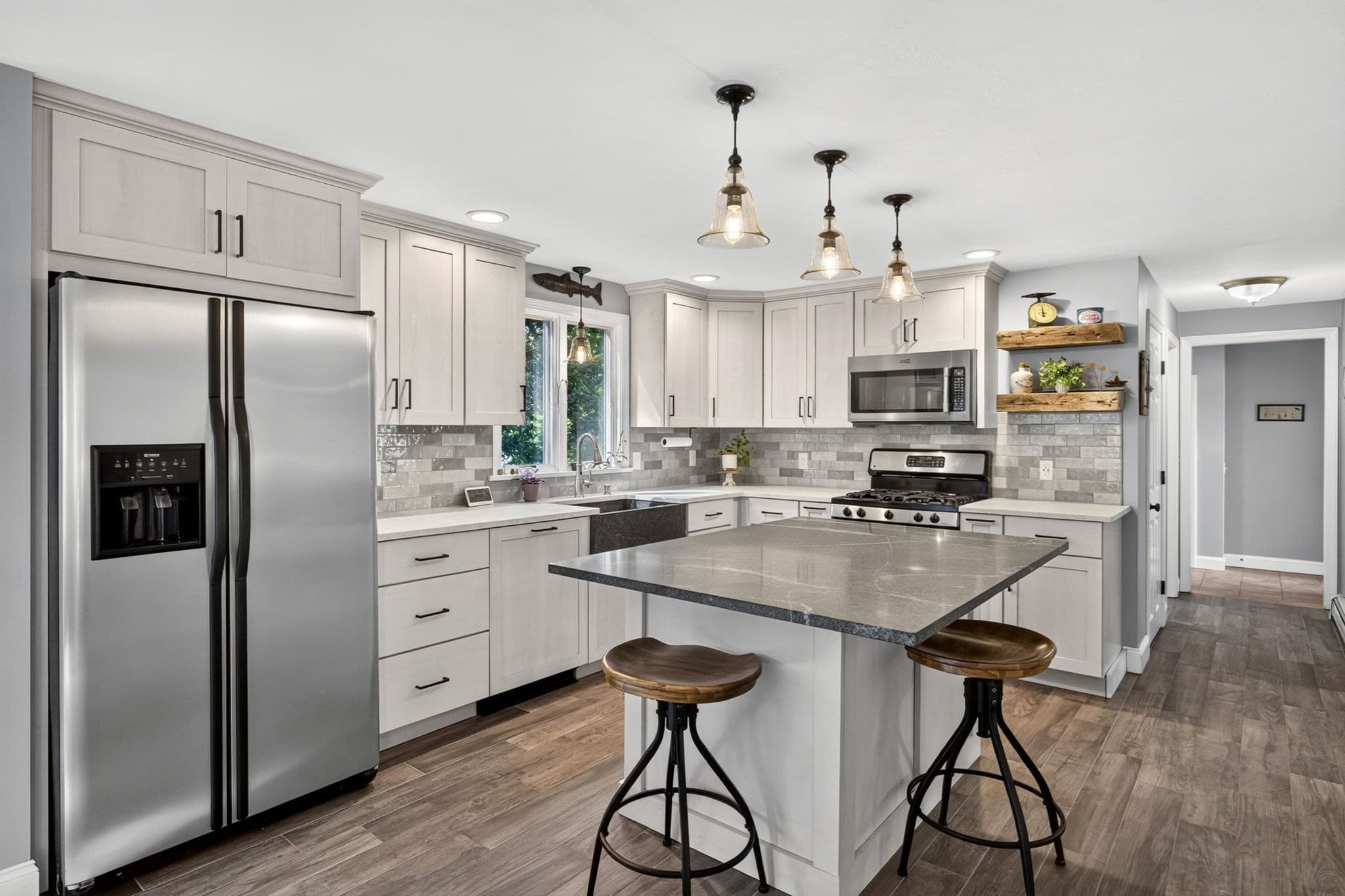 Single Family Residence at 11 Burbank Street, Sandwich MA 02563, Sandwich, photo 6 of 37