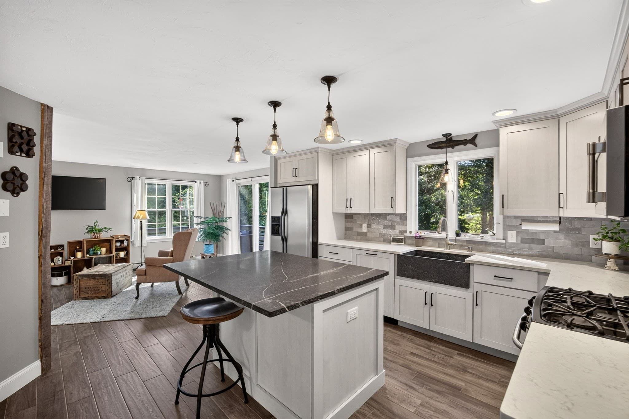 Single Family Residence at 11 Burbank Street, Sandwich MA 02563, Sandwich, photo 8 of 37