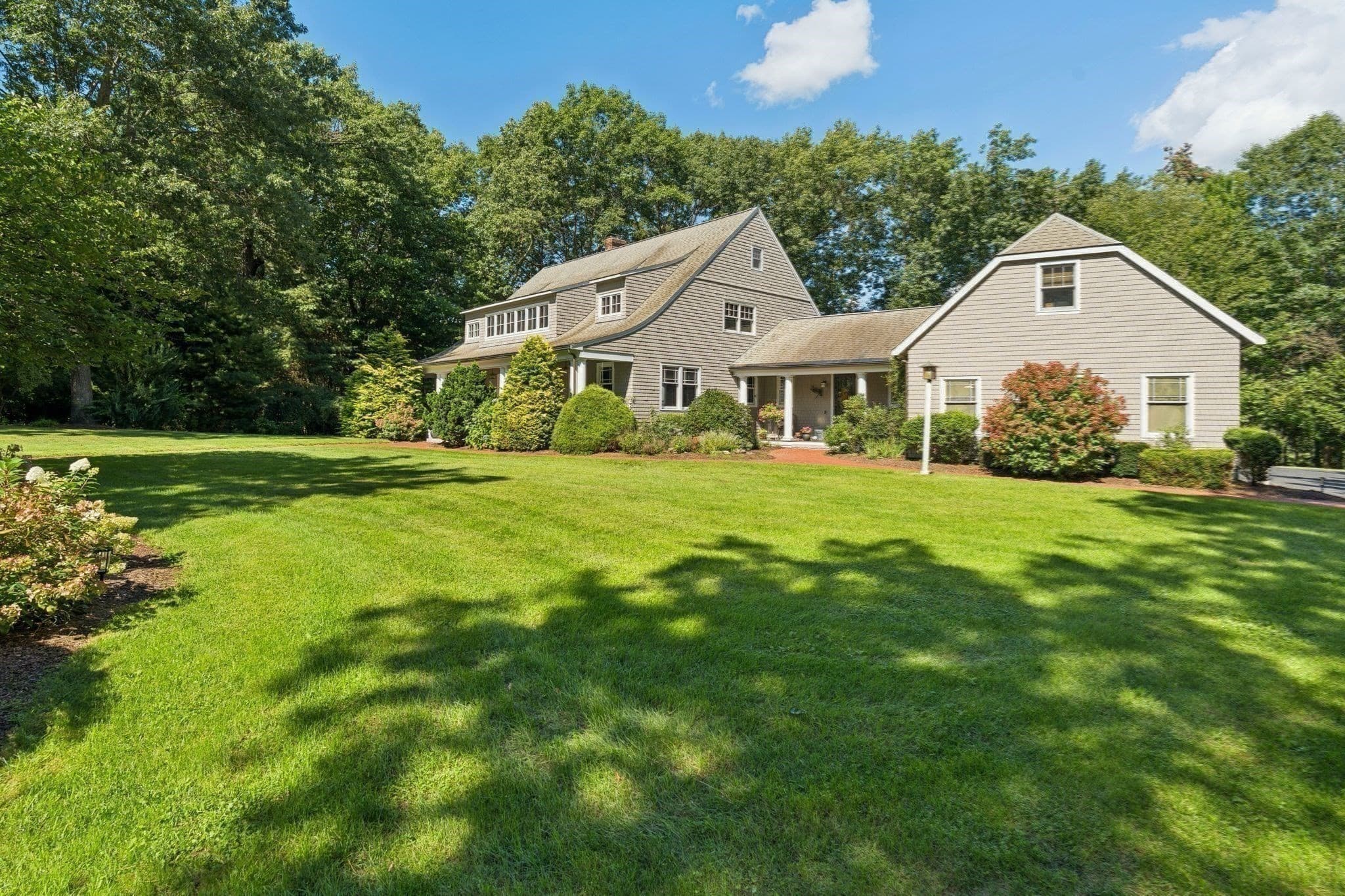 Single Family Residence at 7 Strawberry Hill Ln, Tyngsborough MA 01904, Tyngsborough, photo 37 of 40