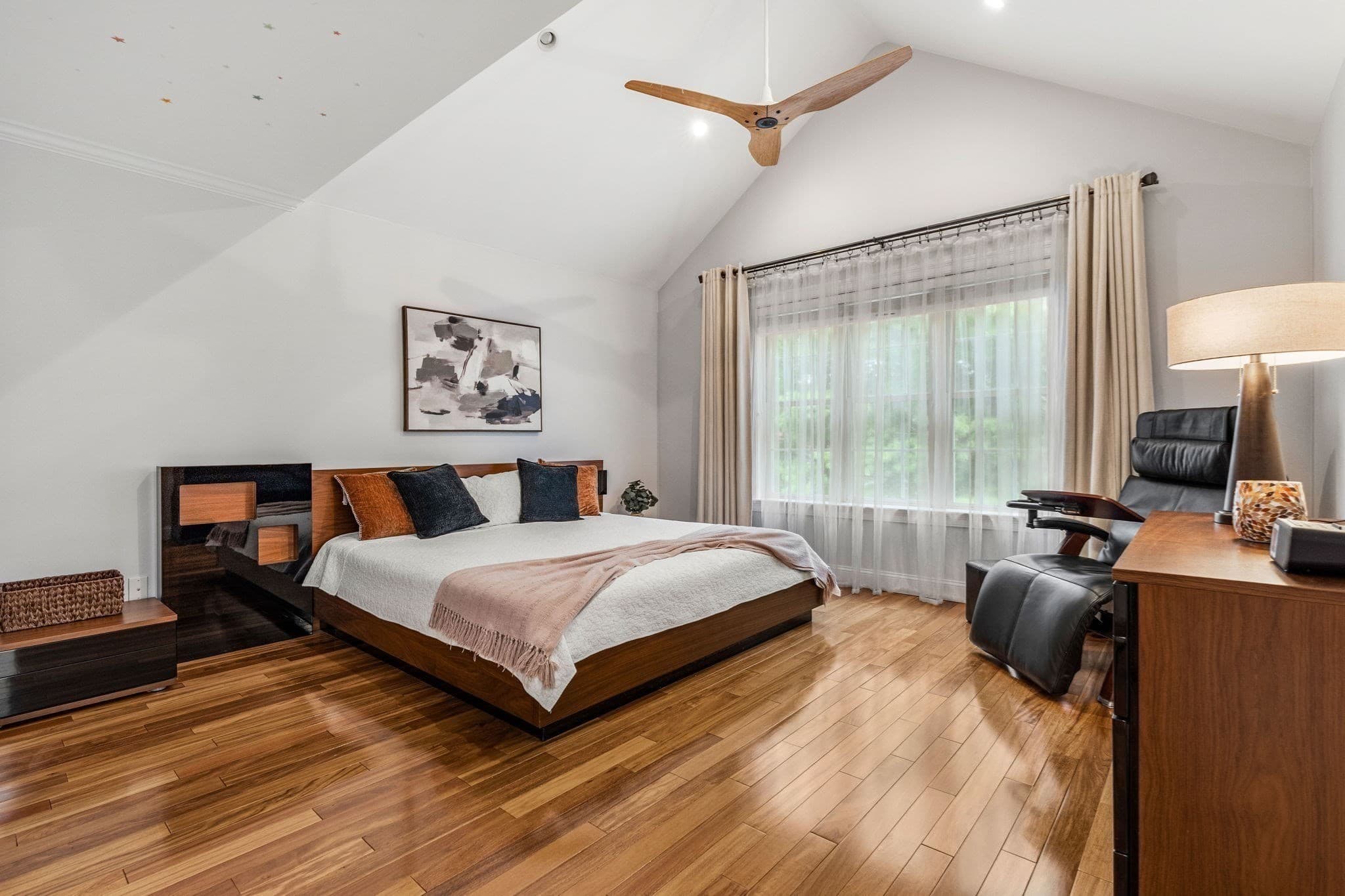 Condominium at 65 Crescent Rd # 65, Needham MA 02494, Needham, photo 17 of 42