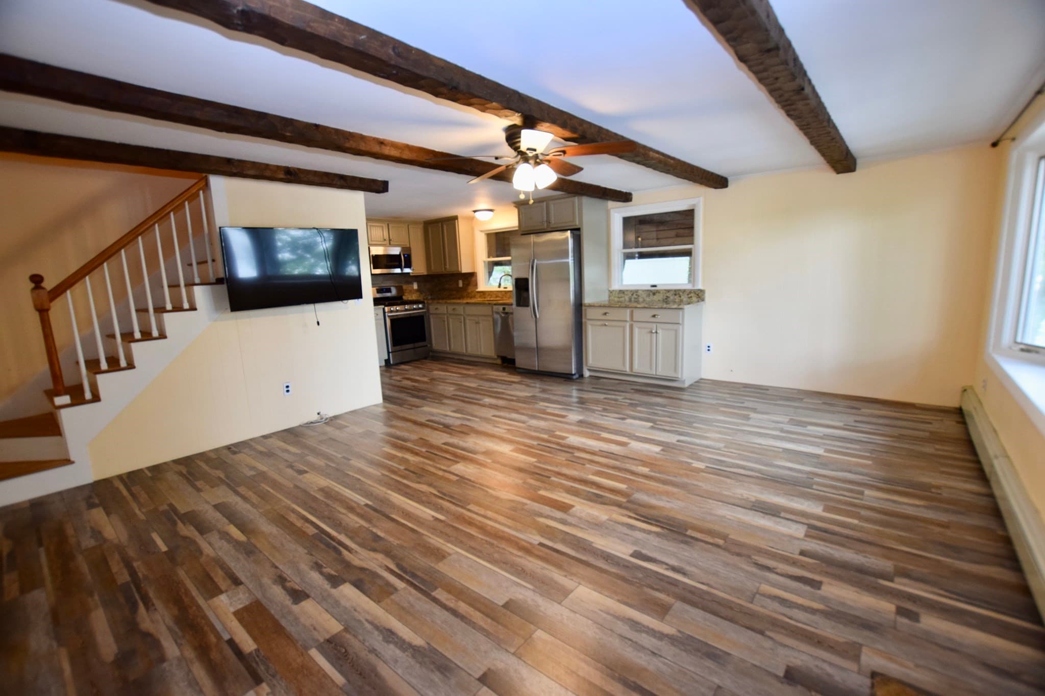 Single Family Residence at 9 Lakeview Ter., Middleboro MA 02346, Middleboro, photo 13 of 42