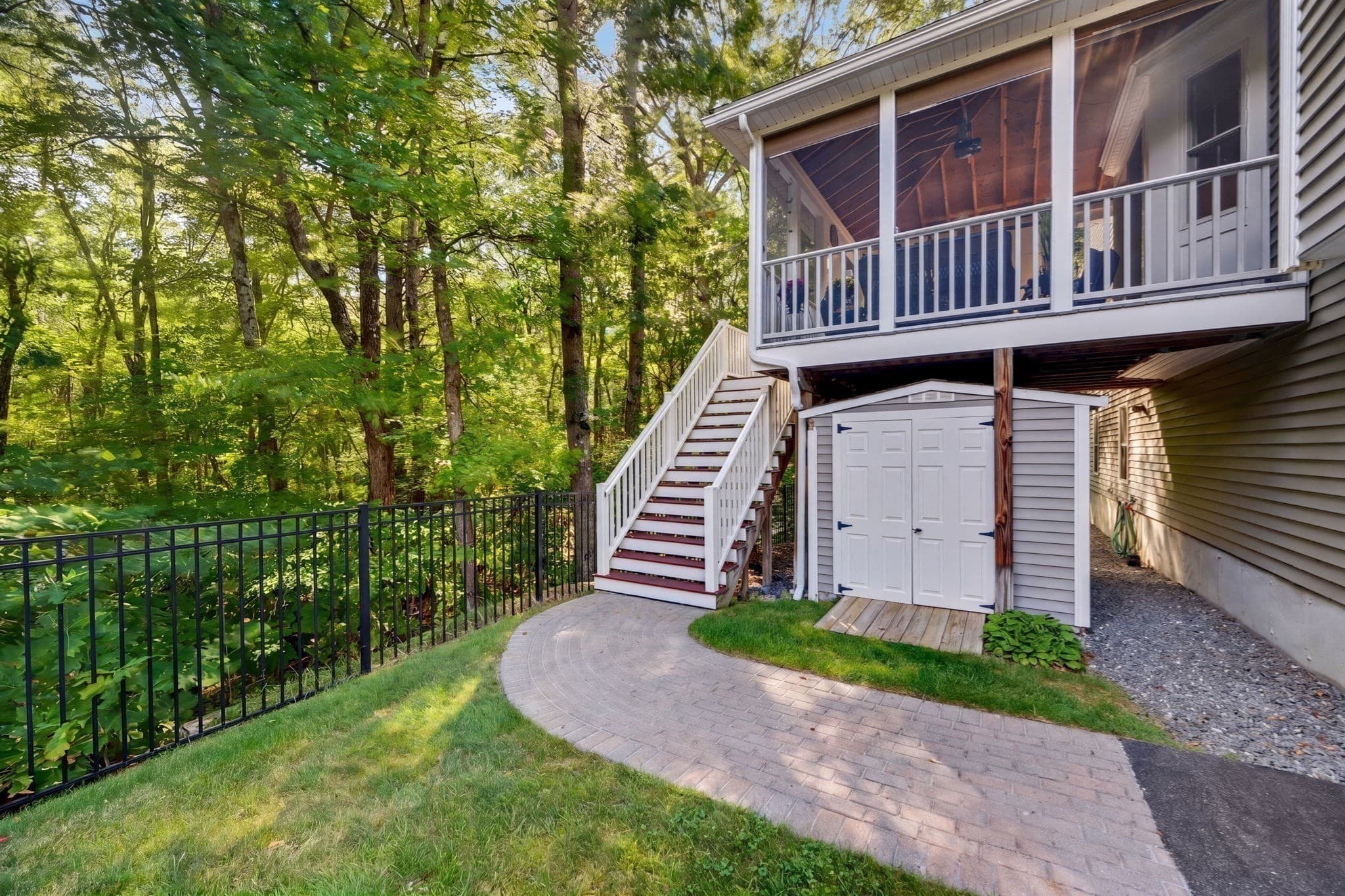 Single Family Residence at 44 Ashwood Ave, Wilmington MA 01887, Wilmington, photo 32 of 41