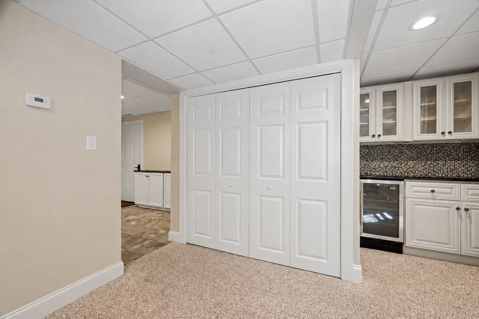 Single Family Residence at 44 Ashwood Ave, Wilmington MA 01887, Wilmington, photo 29 of 41