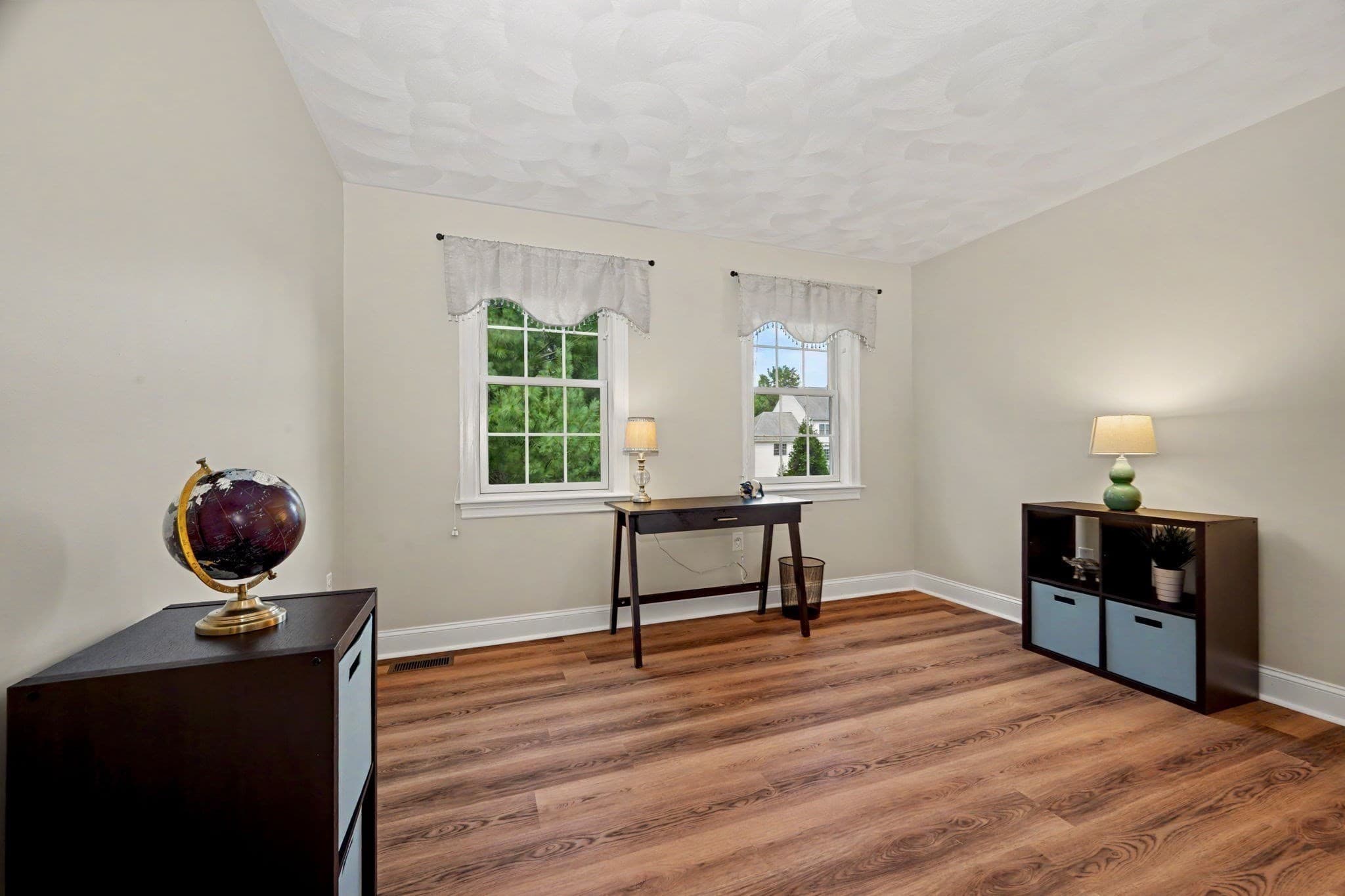 Single Family Residence at 44 Ashwood Ave, Wilmington MA 01887, Wilmington, photo 21 of 41