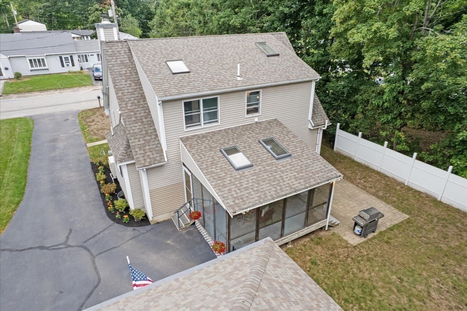 Single Family Residence at 15 Crossman Ave, Attleboro MA 02703, Attleboro, photo 27 of 40