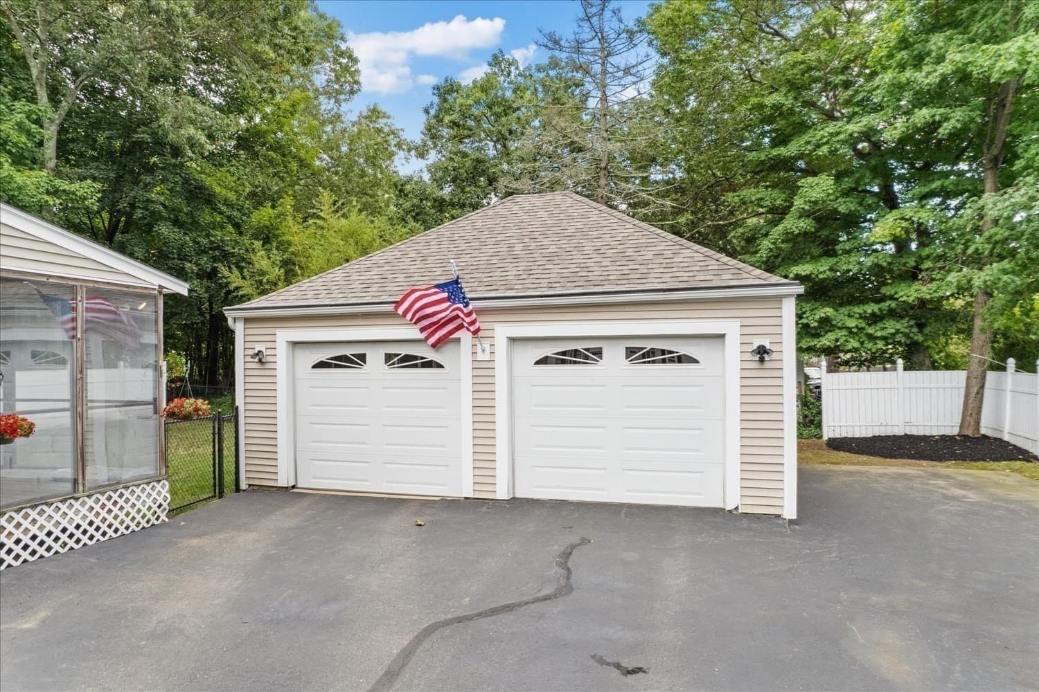 Single Family Residence at 15 Crossman Ave, Attleboro MA 02703, Attleboro, photo 31 of 40