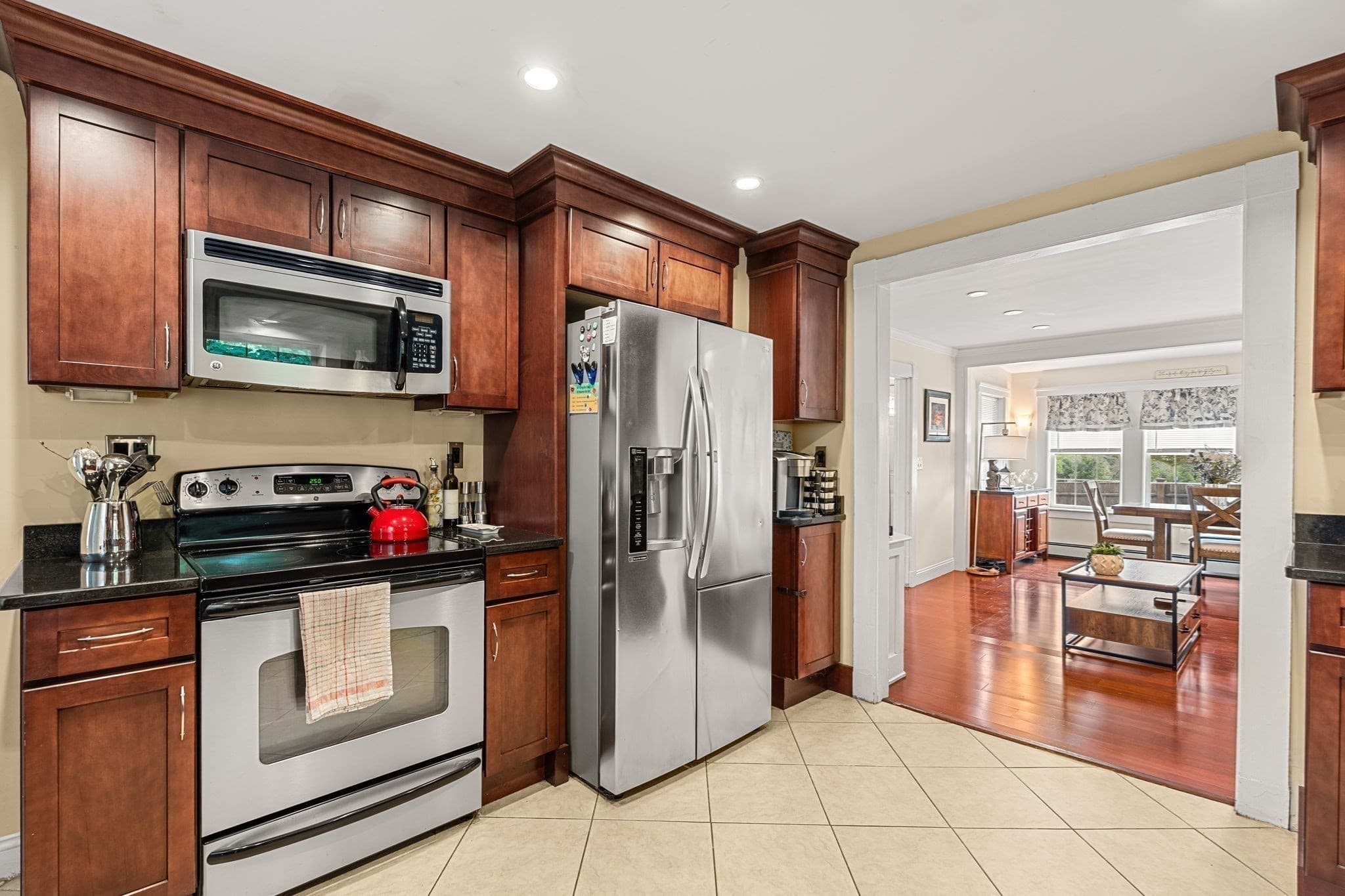 Single Family Residence at 55 Endicott Street, Danvers MA 01923, Danvers, photo 6 of 25