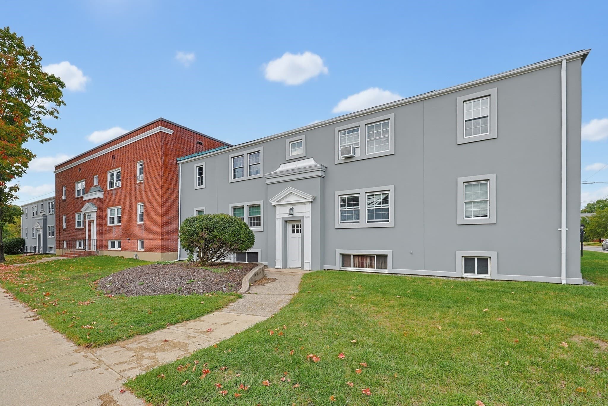 Condominium at 180 S Main St # 21, Attleboro MA 02703, Attleboro, photo 3 of 39
