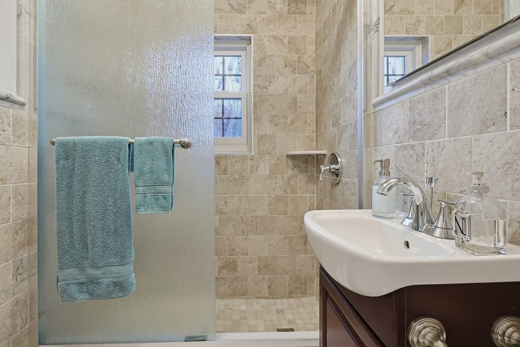 Condominium at 180 S Main St # 21, Attleboro MA 02703, Attleboro, photo 20 of 39
