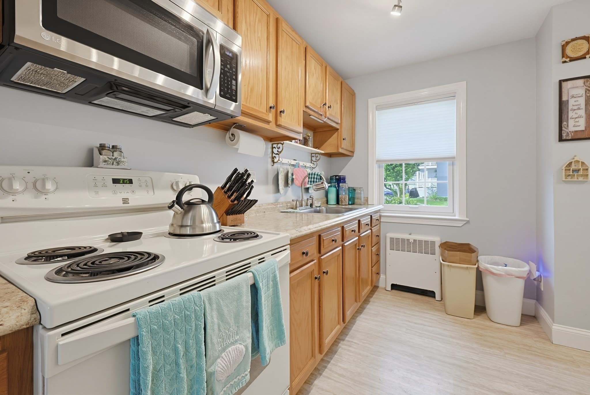 Condominium at 180 S Main St # 21, Attleboro MA 02703, Attleboro, photo 29 of 39