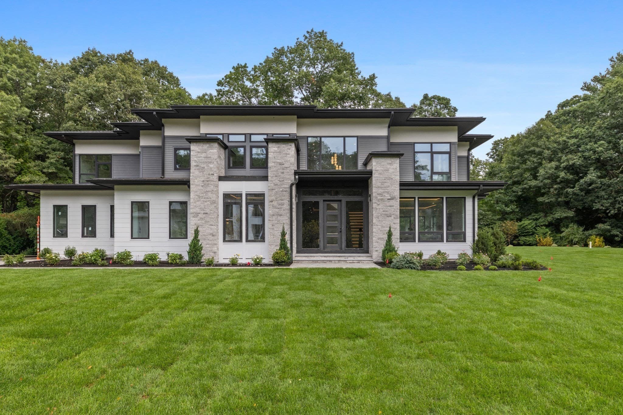 50 Willard, Weston MA 02493