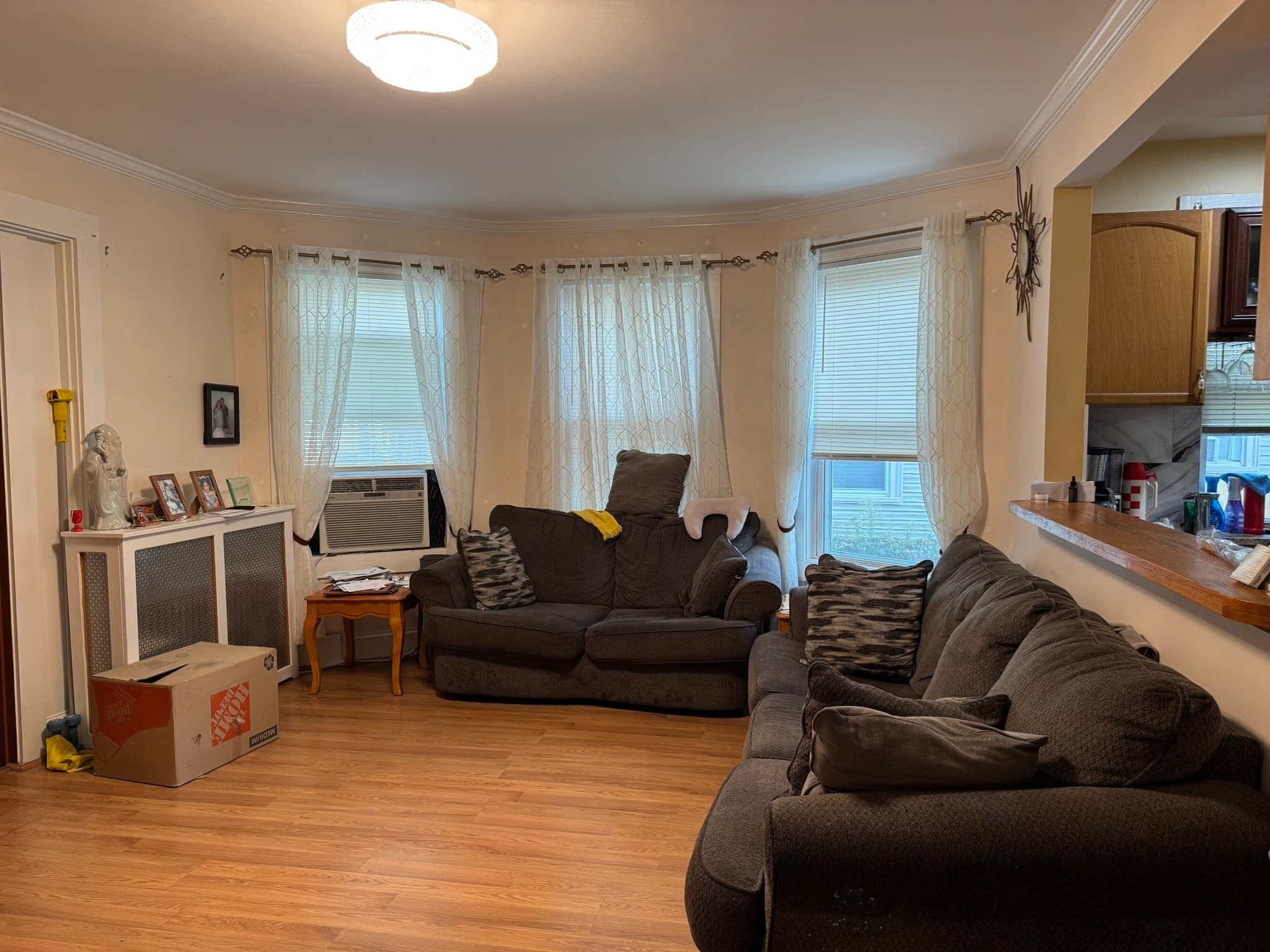3 Family at 39 Orchard Street, Lynn MA 01905, Lynn, photo 2 of 32