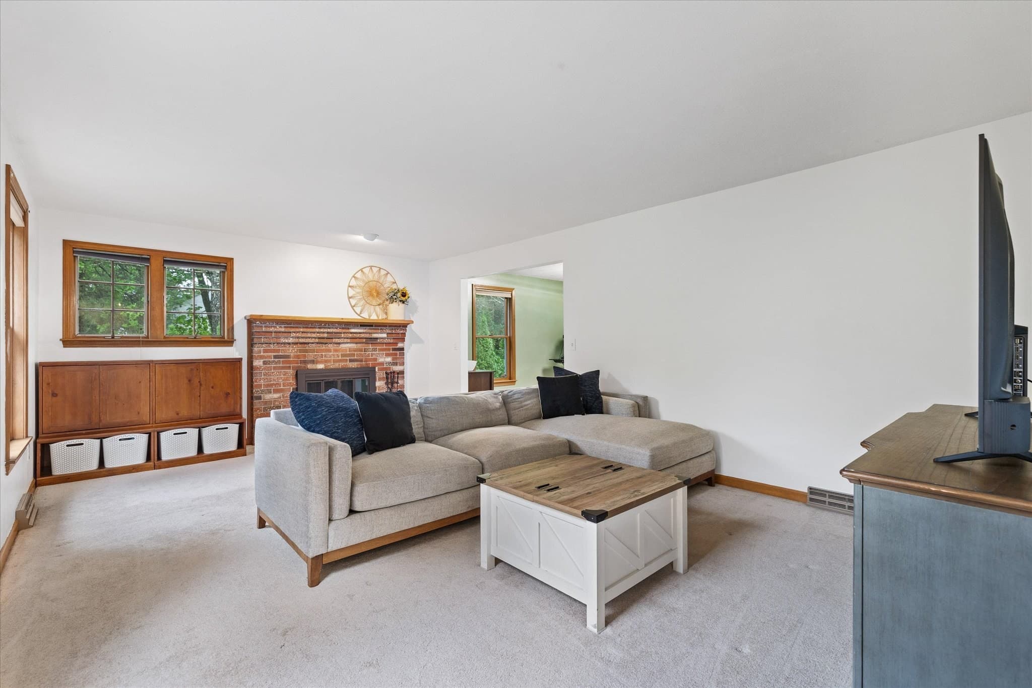 Single Family Residence at 16 Old Farm Road, Palmer MA 01069, Palmer, photo 10 of 36