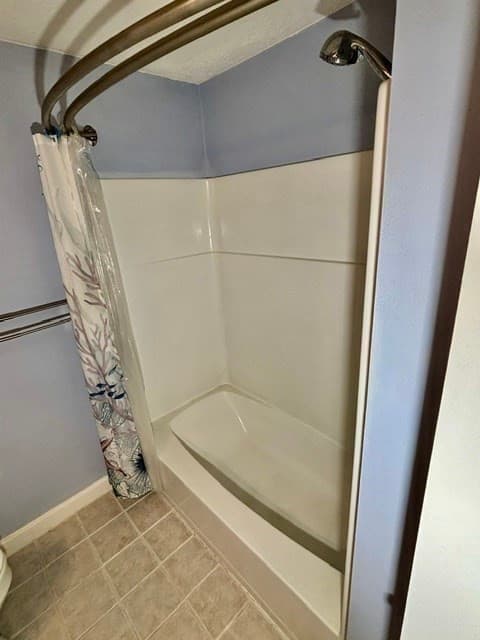Condominium at 6 Meadowbrook Ln # 4, Easton MA 02375, Easton, photo 13 of 20