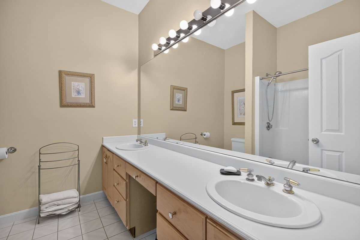 Single Family Residence at 196 High Meadow Dr, West Springfield MA 01089, West Springfield, photo 26 of 42