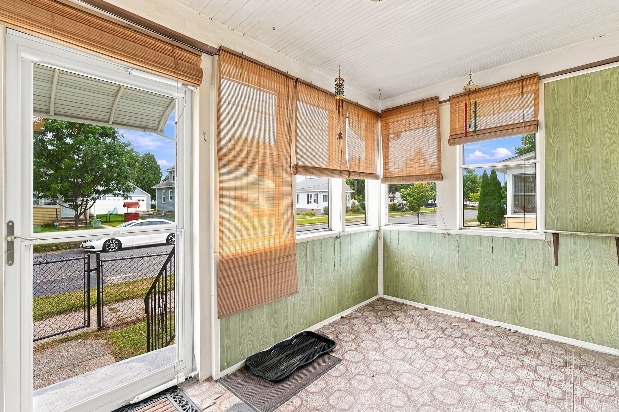 Single Family Residence at 41 Ludger Ave, Chicopee MA 01020, Chicopee, photo 5 of 29