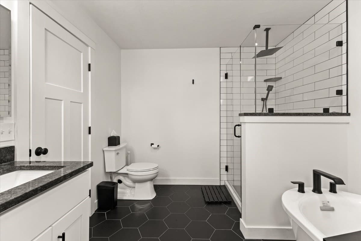 Single Family Residence at 29 Phyllis Rd, Taunton MA 02780, Taunton, photo 19 of 42