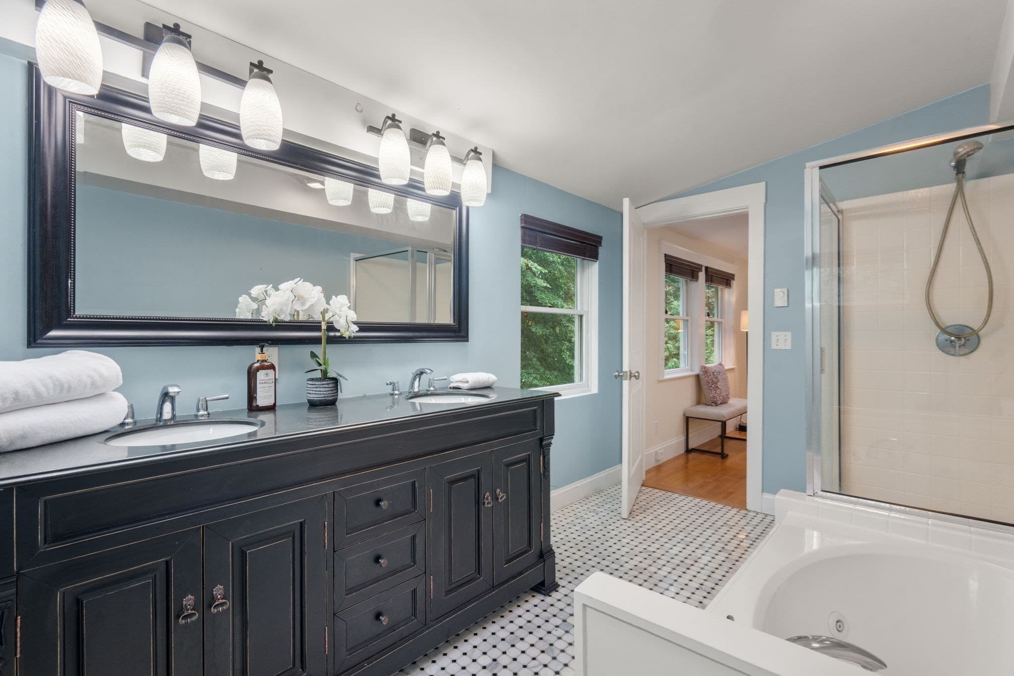 Single Family Residence at 133 Wolcott Road, Brookline MA 02467, Brookline, photo 14 of 22