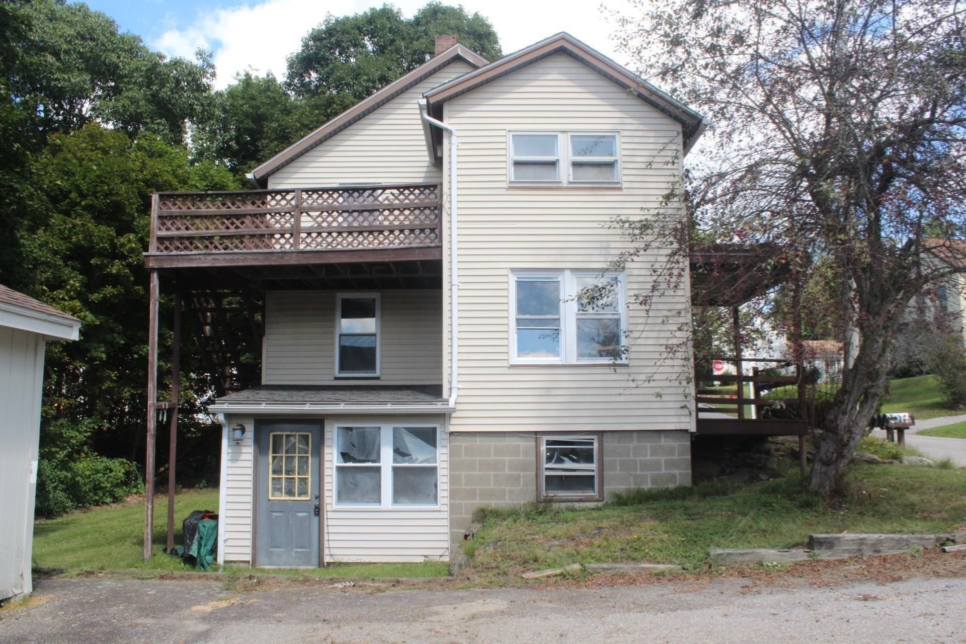 Multi Family at 50 Valley St, Spencer MA 01562, Spencer, photo 5 of 36