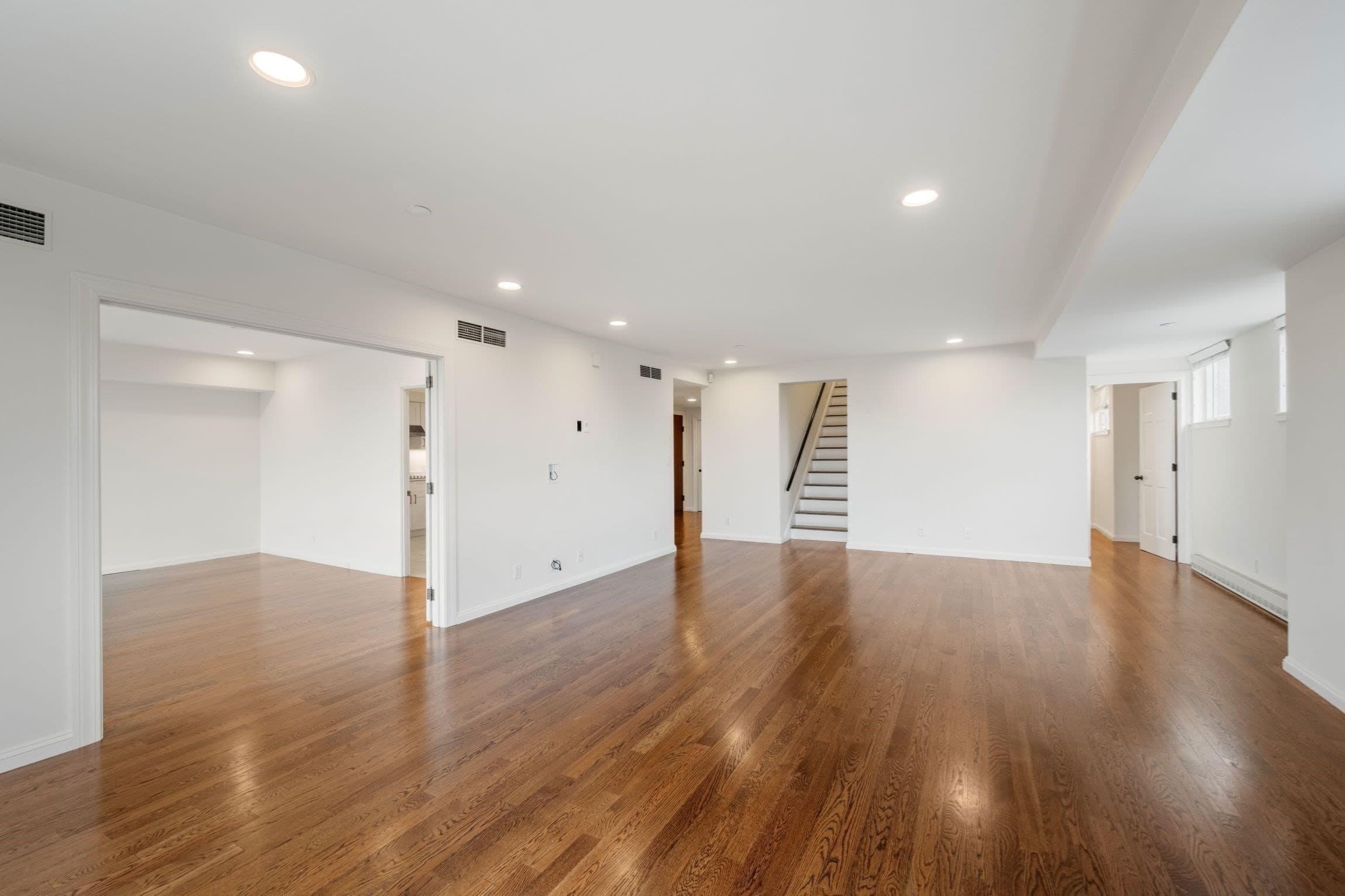 Condominium at 2 Commonwealth # 8G, Boston MA 02116, photo 26 of 42