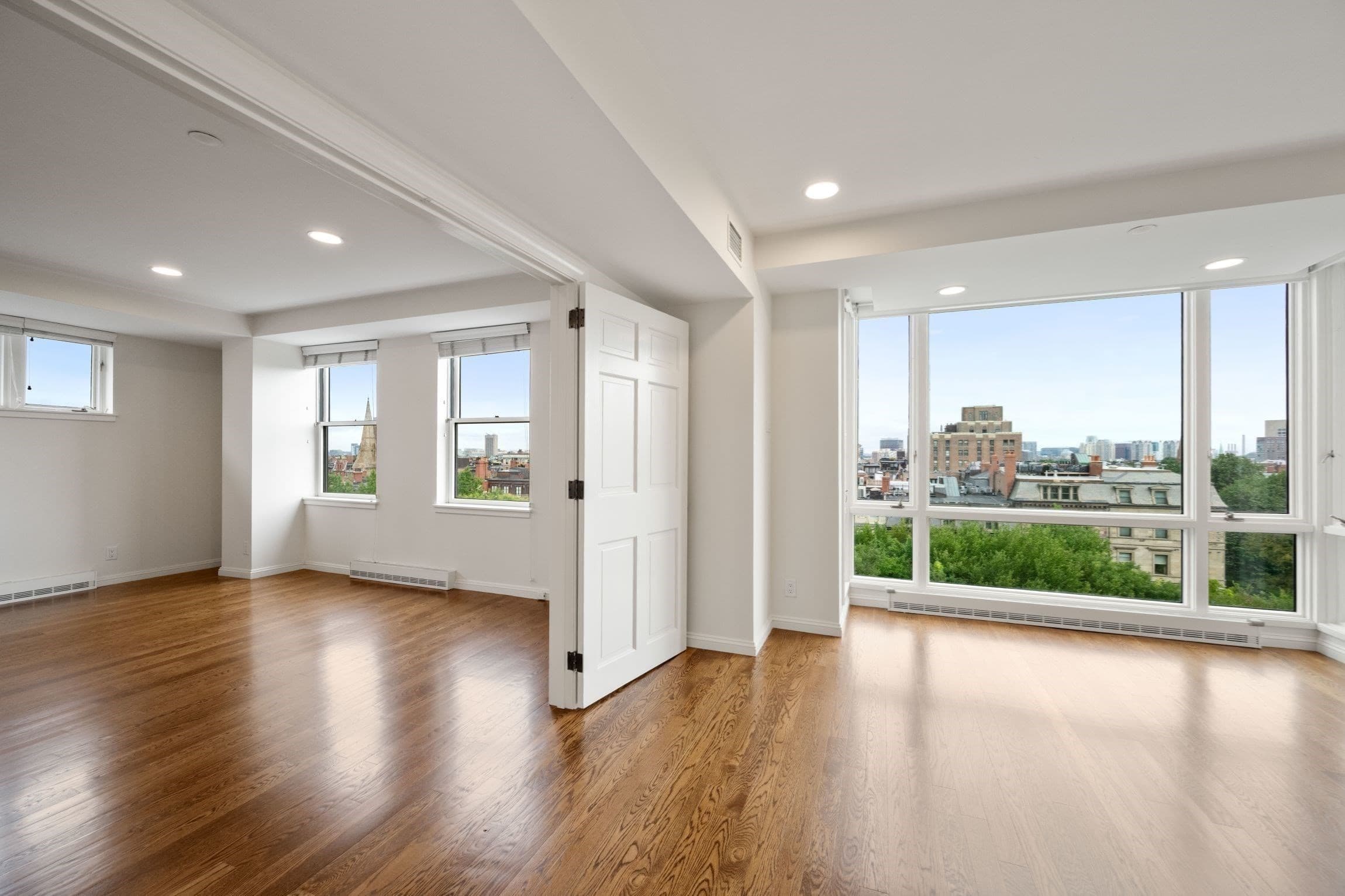 Condominium at 2 Commonwealth # 8G, Boston MA 02116, photo 4 of 42